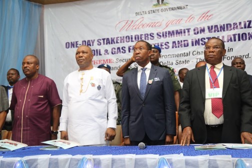 Delta State Governor, Senator Ifeanyi Okowa (middle); his Deputy, Barr. Kingsley Otuaro (left); the Chairman, State Advisory and Peace Building Council, Prof Sam Oyovbaire and the State PDP Chairman, Chief Edwin Uzor, during a One-Day Stakeholders Summit on Vandalization of Oil & Gas Facilities and Installations at P.T.I. Conference Centre, Effurun. Pix: Bripin Enarusai