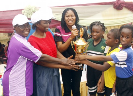 L-R: Head Teacher, The Royal Master's School, Mrs. Anugwo Olanrewaju; Executive Director Mrs. Seniorba Olatunji, The Royal Master's School; President Women Arise & Chairman Of The Occasion, Dr. Joe Okei-Odumakin, Winner Of Inter-House Sports (Green House) Ms. Hephzibah Adedeji; Head Boy Royal Master's School, Adeyemo Demilade & Head Girl Royal Master's School, Bimbo Milton @ The 9th Annual Inter-House Sports Competition Of The Royal Master's School, Friday, 26th February, 2016, Alausa, Ikeja, Lagos.