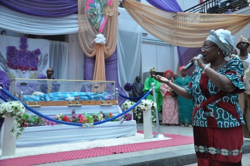 Godpel singer, Evangelist Funmi Aragbaye performs at the event