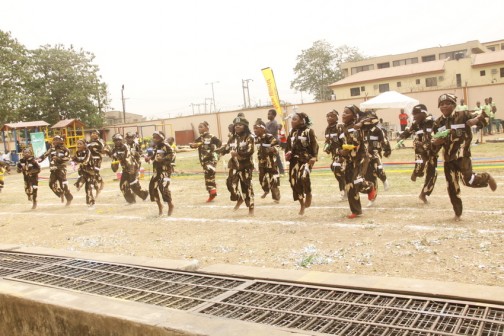 Students entertaining guests at the inter house sporting event
