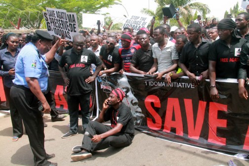 Agatu youths in street protests in Abuja on Wednesday morning over the killings in Benue State. PHOTO: Femi Ipaye/P.M.NEWS 