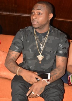 Davido during a chat with journalists