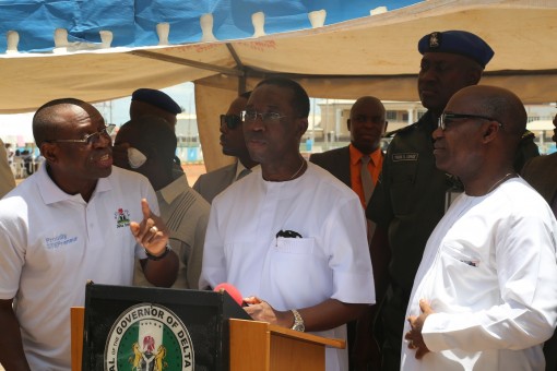 Delta State Governor, Senator Ifeanyi Okowa (middle); Secretary to State Government, Rt Hon Ovie Agas (right) and Chief Job Creation Officer, Prof Eric Eboh during the presentation of Starter-Parks to beneficiaries of the 2nd Batch of the 2015 State Skill Training and Entrepreneurship Programme in Asaba. PIX: BRIPIN  ENARUSAI