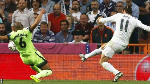 Fernando deflects Gareth Bale's strike
