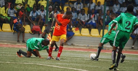 Players in action during a quarter final match of the 2016 GTBank Lagos Principals’ Cup Competition