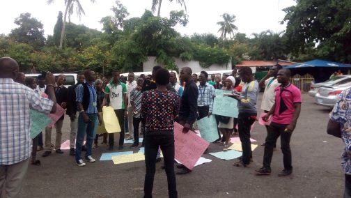 Protesting students of TASCE at the Iwe Iroyin House in Abeokuta on Wednesday. Photo: Abiodun Onafuye