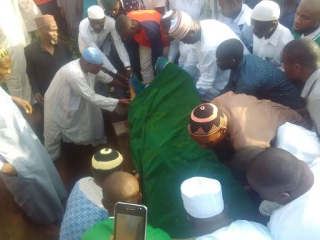 Remains of the Late Shuaibu Amodu being laid to rest in Okpella Etsako East Local Government Area of Edo State