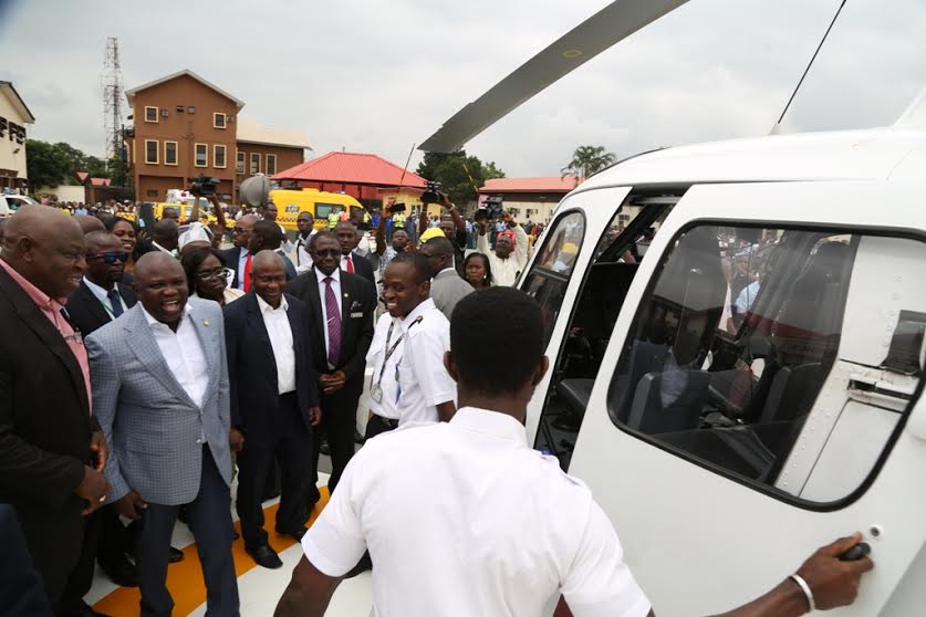  Lagos State Governor, Akinwunmi Ambode (2nd left), Special Adviser, Primary Health Care, Dr. Olufemi Onanuga (left); Commissioner for Health, Dr. Jide idris (3rd left), listening with rapt attention to Captain Moses Orebamjo (right) during the Governor’s inspection of the Helicopter at the newly commissioned Helipad at the Lagos State University Teaching Hospital (LASUTH), Ikeja, Lagos, on Thursday.