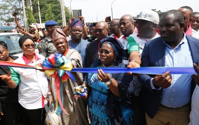 Lagos unveils Ketu-Alapere lay-by to decongest traffic - P.M. News