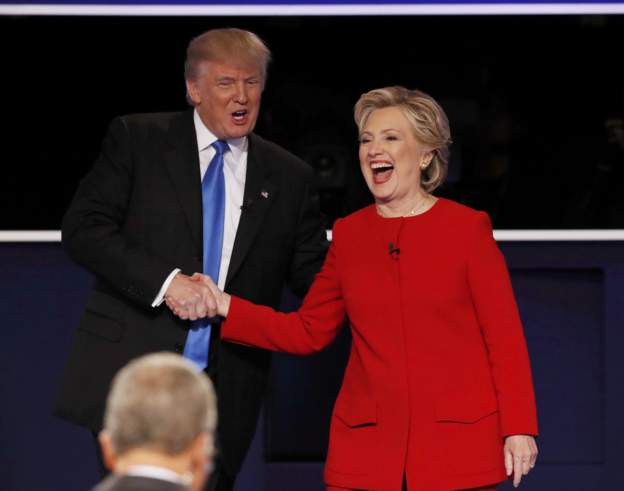 Trump and Clinton shakes hand after the debate