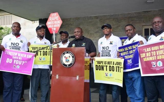 Ambode addressing the audience during the walk.