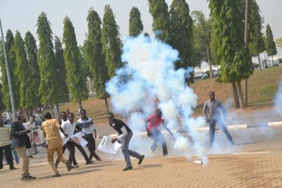 protesting shiites