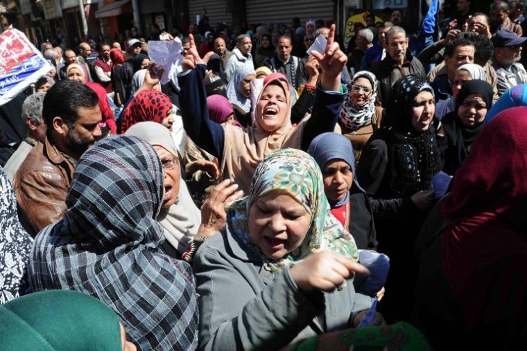 Egyptians protest bread subsidy cuts