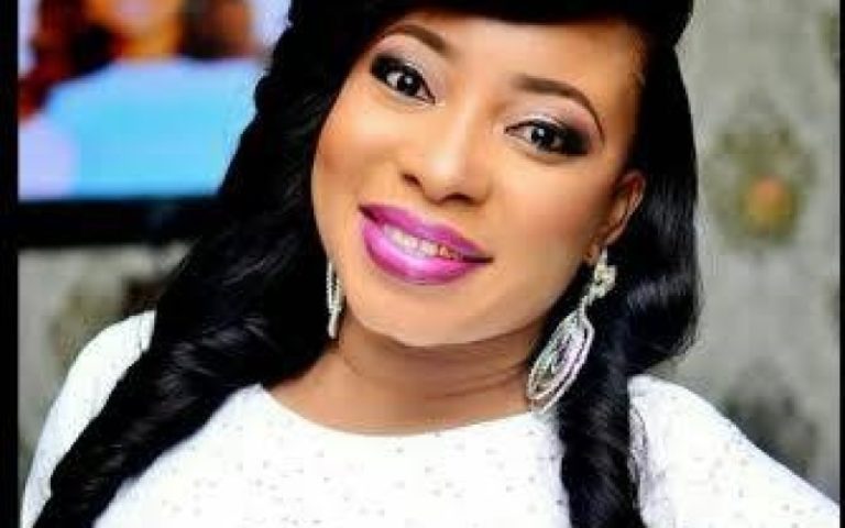 Lizzy Anjorin Celebrates Birthday With Glamourous Photo Pm News 