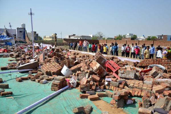 Wall-collapse-at-Indian-wedding-kills-dozens
