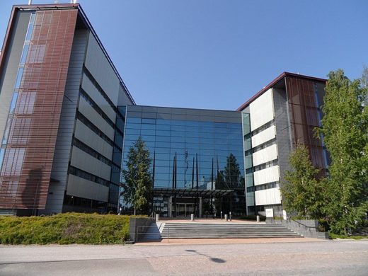 640px-Nokia_headquarters_in_Espoo