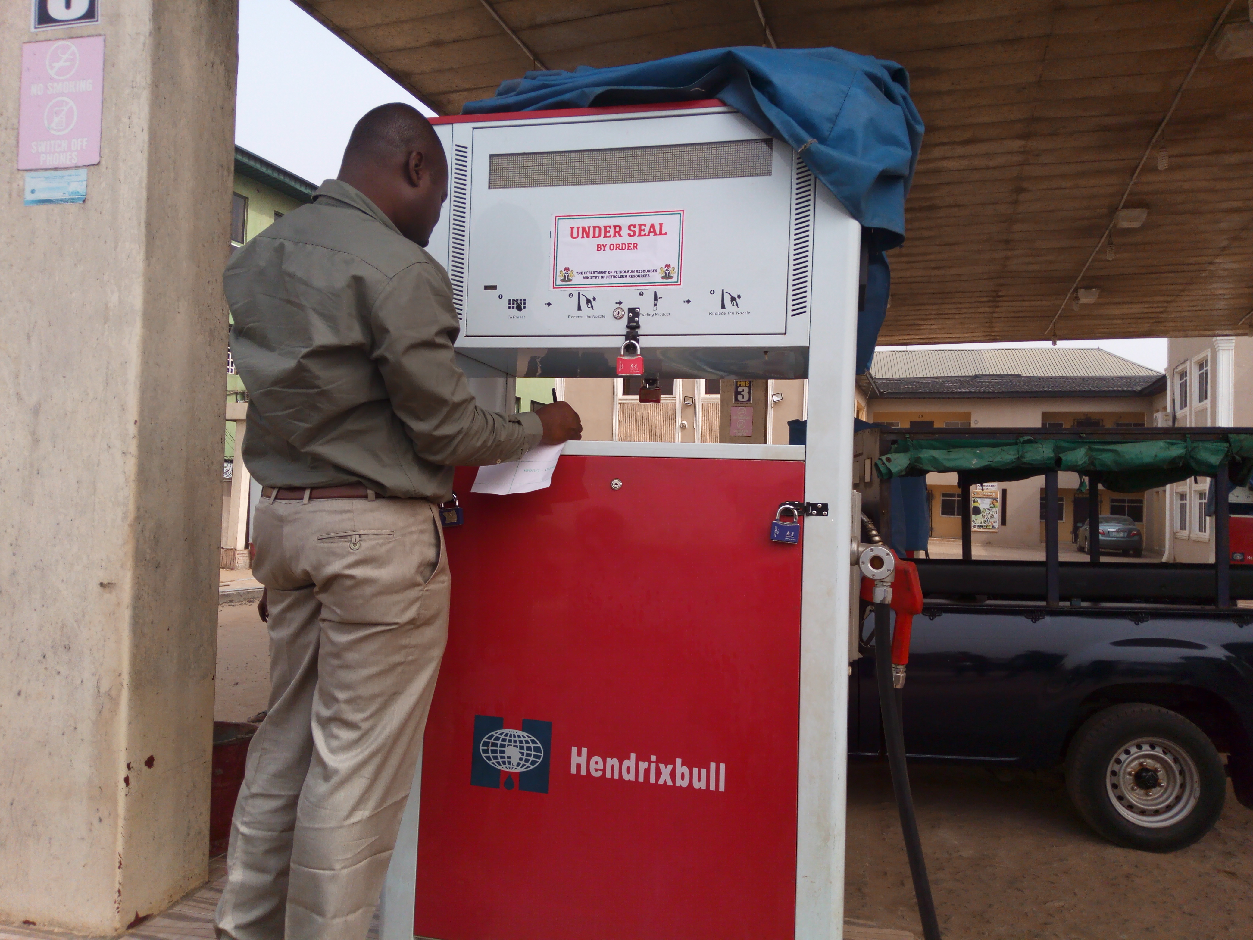 DPR sealing petrol station in Warri on Wednesday – photo NAN
