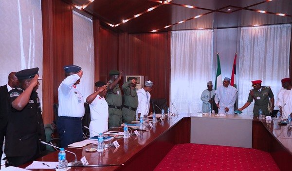 PRESIDENT BUHARI MEETS WITH SERVICE CHIEFS