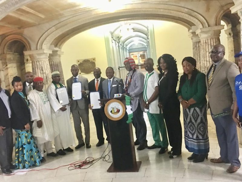 NEWARK-CITY-HIGHEST-ORDER-OF-PROCLAMATION-PRESENTED-TO-NIGERIAN-OFFICIALS-BY-THE-CITYS-MAYOR