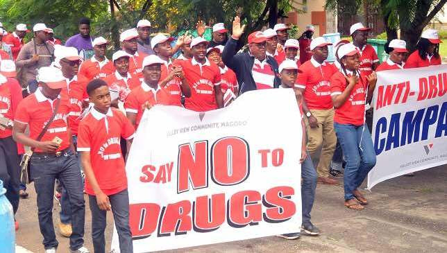 Senator-Ashafa-during-march-against-drug-abuse-1