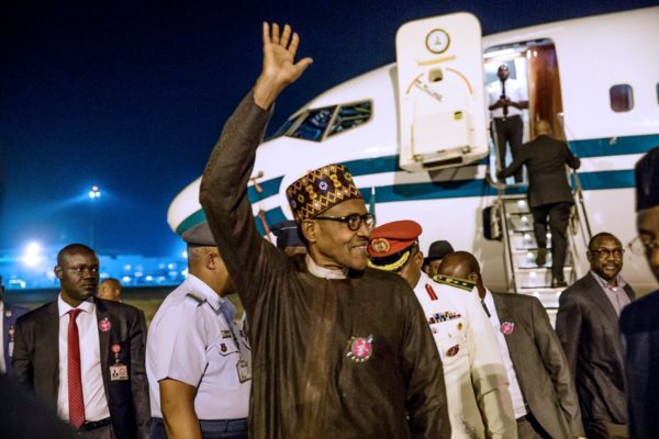 Buhari-acknowledges-cheers-from-Nigerians-on-arrival-at-Nnamdi-Azikiwe-Airport-Abuja-e1544049072826