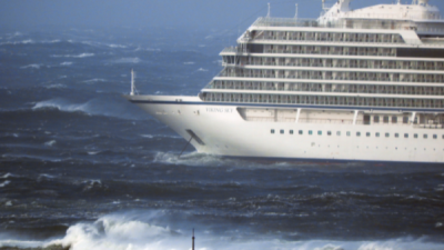 100-people-evacuated-from-cruise-ship-off-Norway-768×432