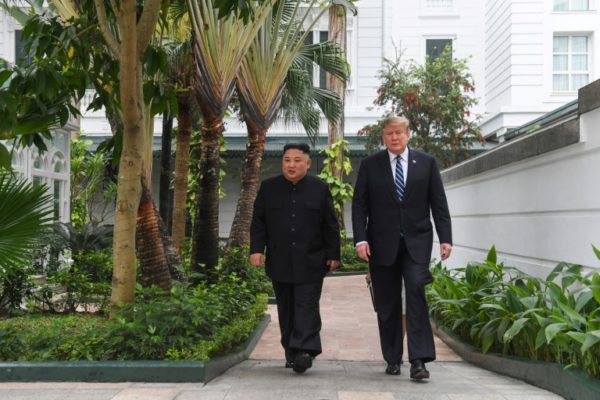 Kim-and-Trump-at-Hanois-Metropole-Hotel-e1551333681476