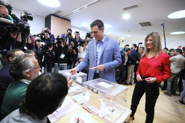 Prime-Minister-Pedro-Sanchez-votes–e1556443034969