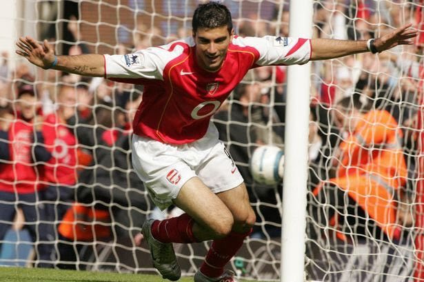 Jose Antonio Reyes in Arsenal colours