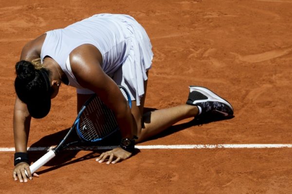 Naomi Osaka frustrated at Roland Garros
