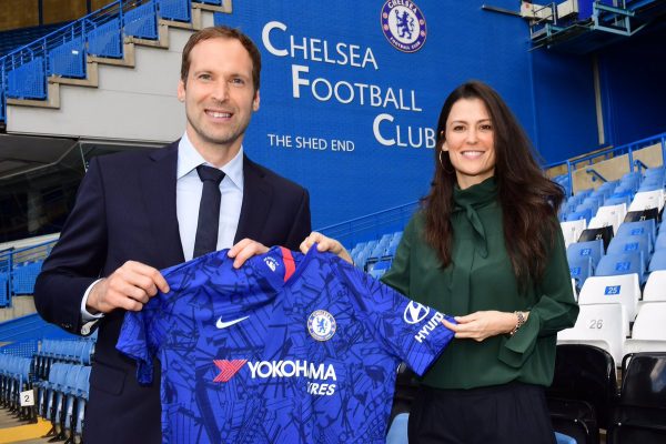 Peter Cech being welcomed to Chelsea by Marina Granovskaia