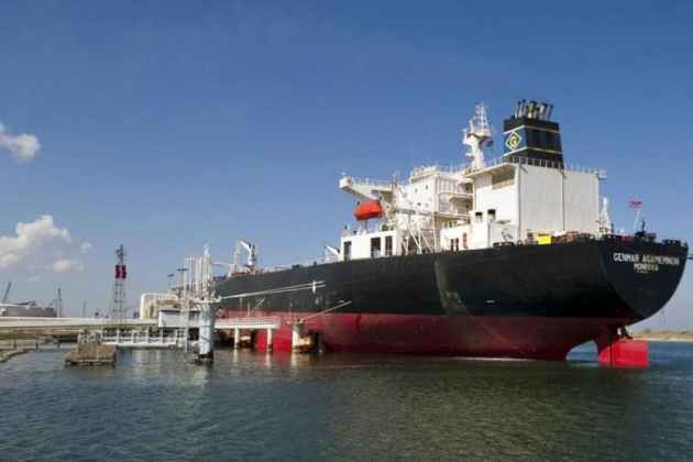 A vessel with US shale oil