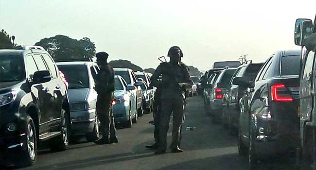File photo: Kaduna-Abuja-highway blocked