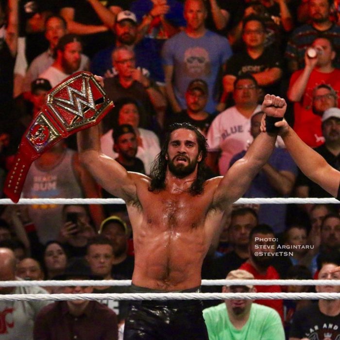 Seth Rollins Defeats Brock Lesnar Wins Wwe Universal Title Pm News 