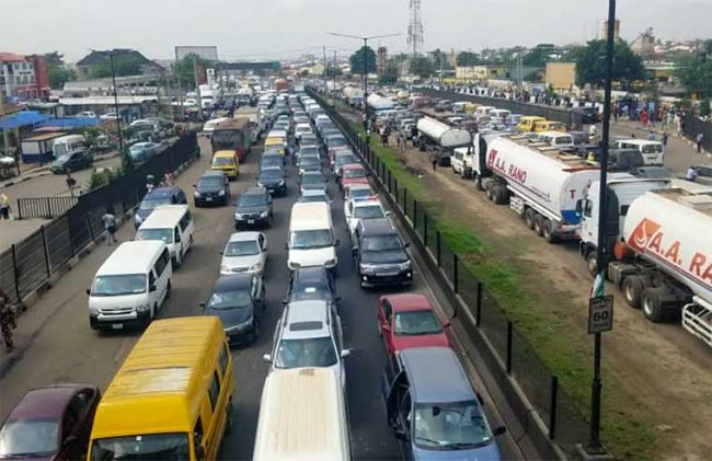 Lagos-Ibadan expressway at Otedola area