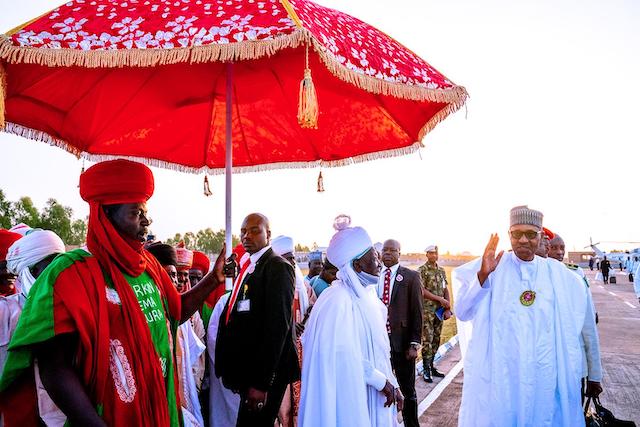 Buhari with Emir of Daura Alhaji Umar Farouk Umar 2