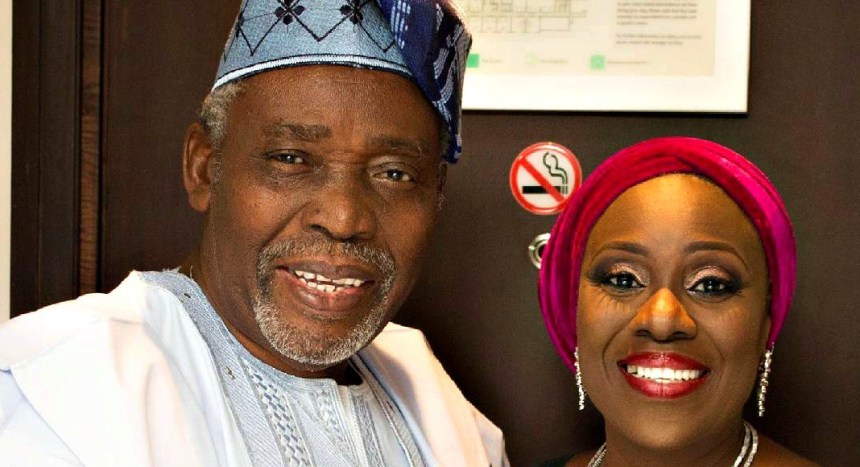 Is Olu Jacobs dead or alive: Olu Jacobs, Rema, Pete Edochie, oda Nigerian  celebs wey don read fake news of dia death while dem still dey alive - BBC  News Pidgin