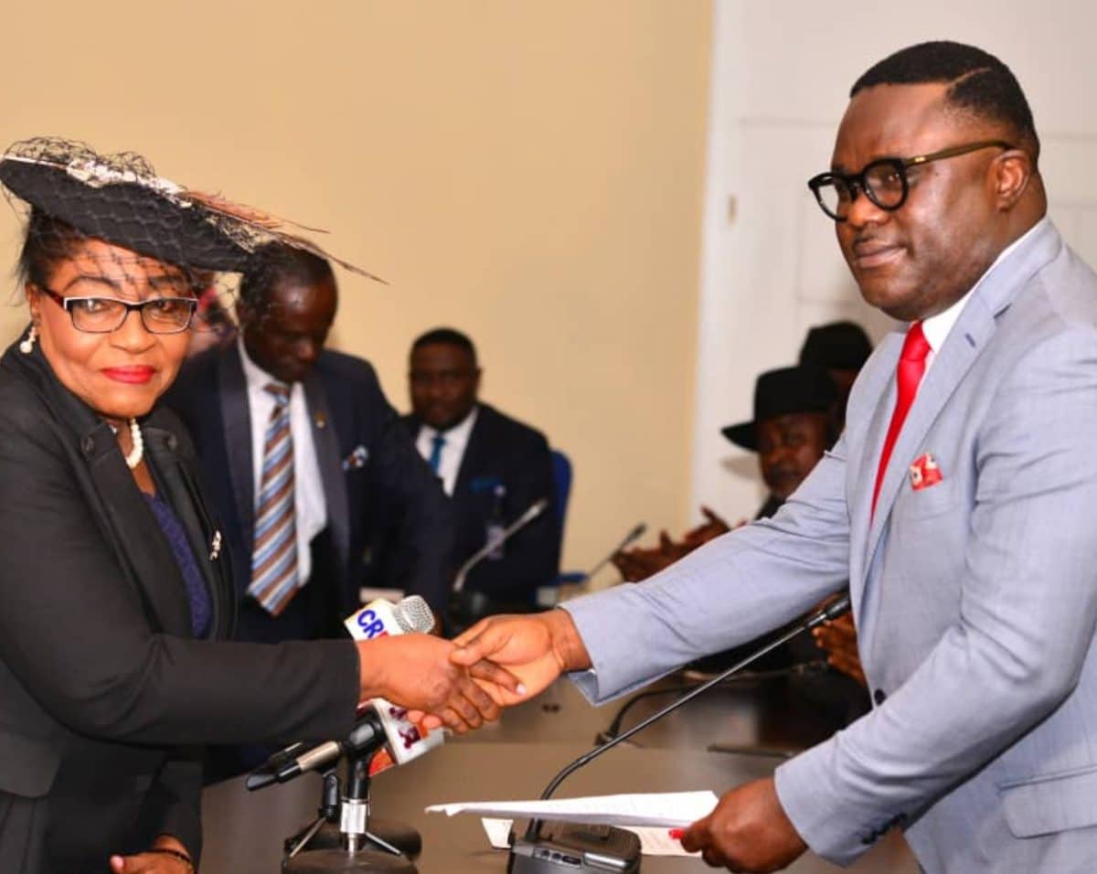 Ben Ayade swear in chief judge for cross river state