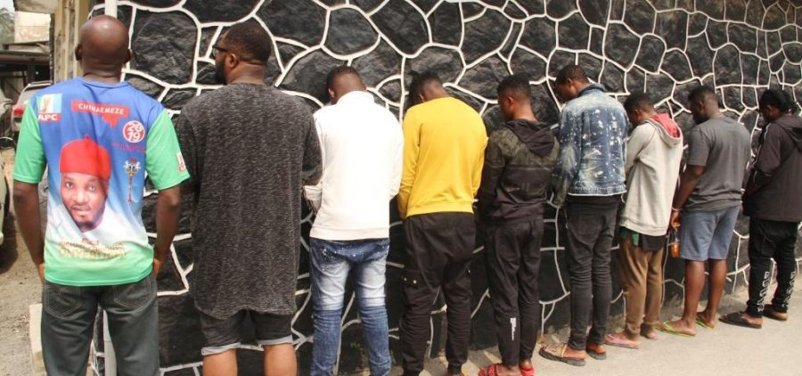 Suspected internet fraudsters arrested at Westwood Estate in Ajah, Lagos