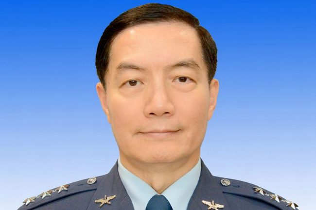 Taiwan’s Air Force chief Shen-Yi-ming