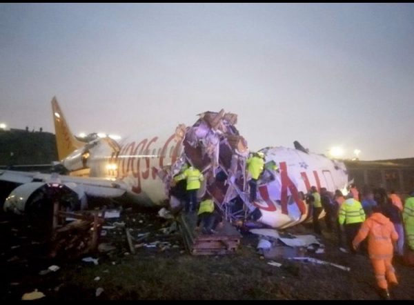 Turkish plane that skids off runway