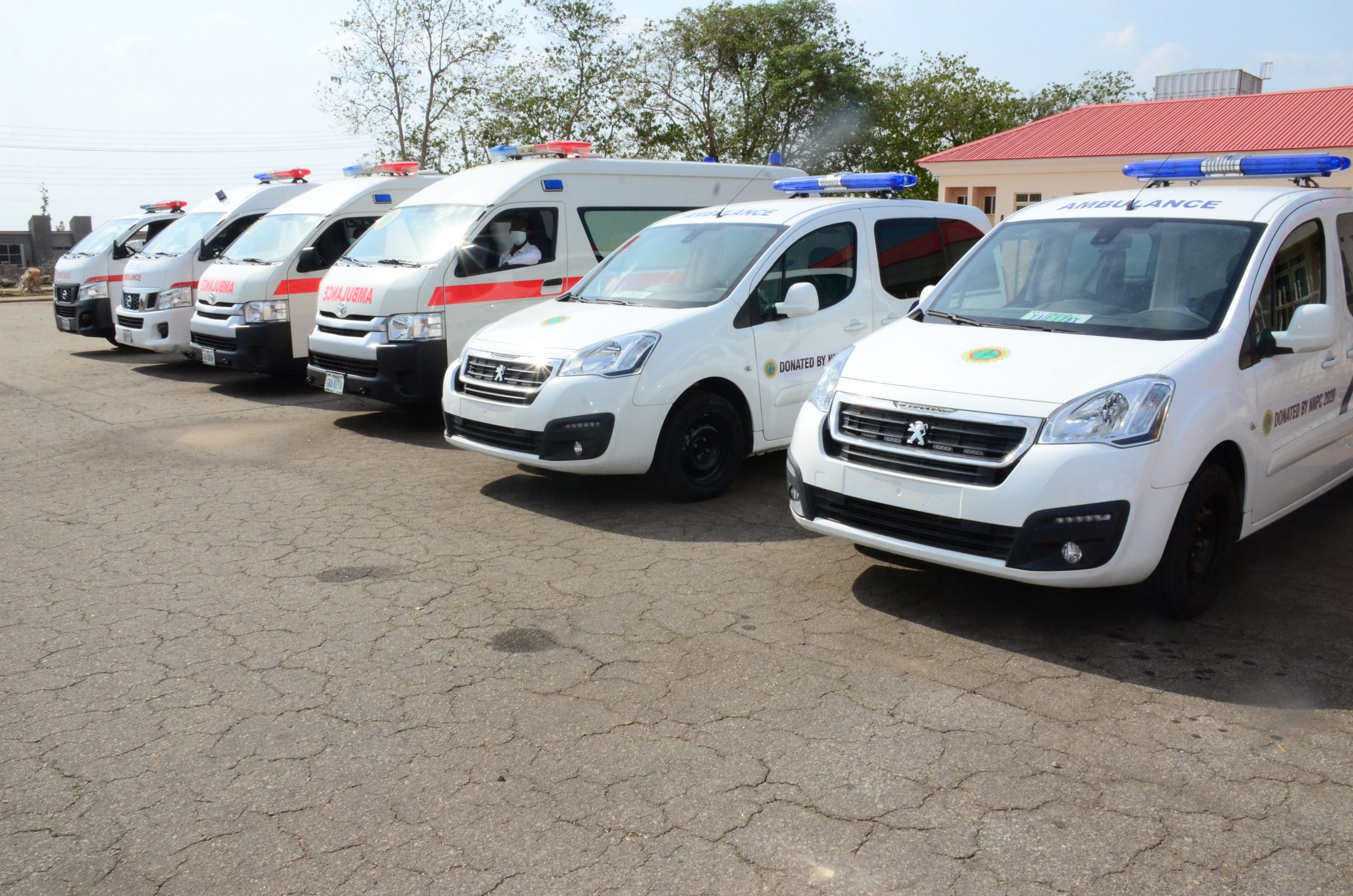 Ambulances donated NNPC to UniAbuja Teaching Hospital to combat Coronavirus