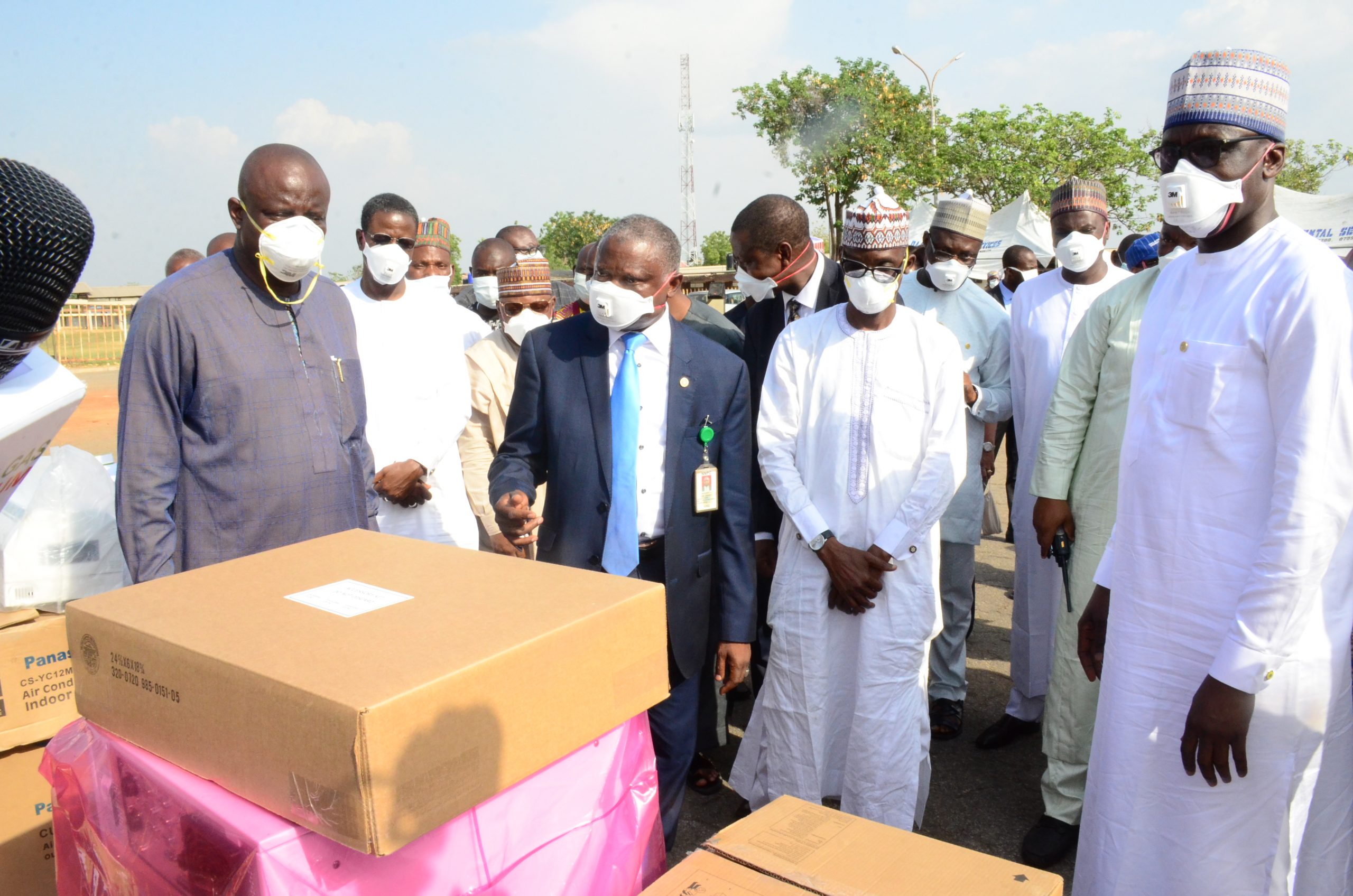 Coronavirus: NNPC delivers medical equipment to UniAbuja Teaching Hospital