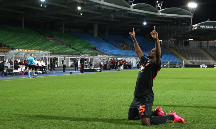 Odion Ighalo celebrates goal for United in Linz