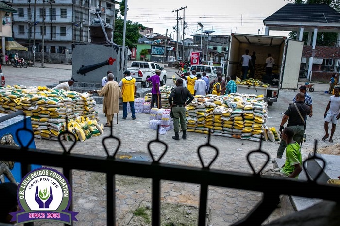 Lulu-Briggs Foundation distributes rice, sanitizers to communities