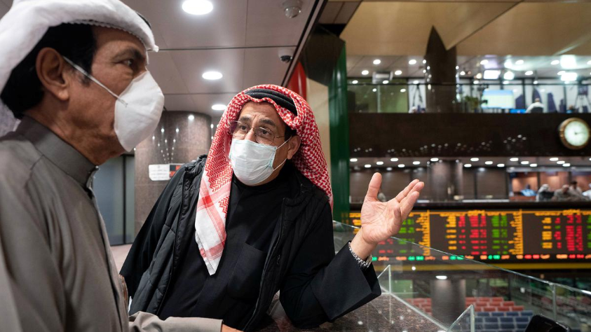 Compulsory face mask in Qatar, Kuwait