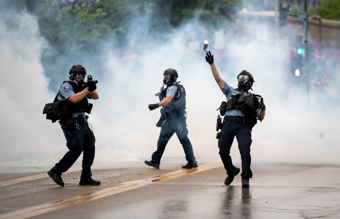 Minneapolis policemen in riot gear