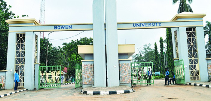 Bowen-University-gate