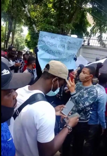 Nigerians protest against discrimination in Indonesia