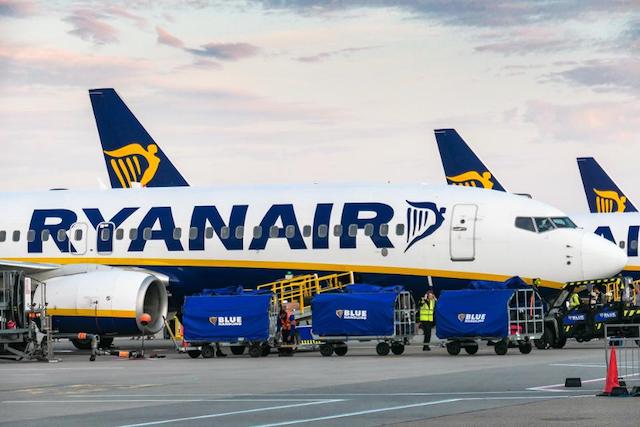 A Ryanair aircraft makes emergency landing in Norway